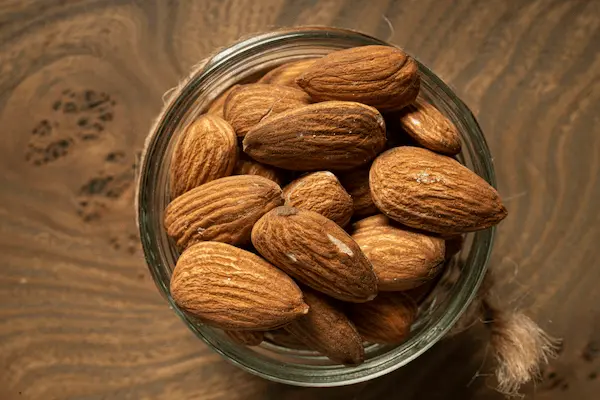 تصویر 2 از خرید بادام درختی مامایی + بهترین قیمت