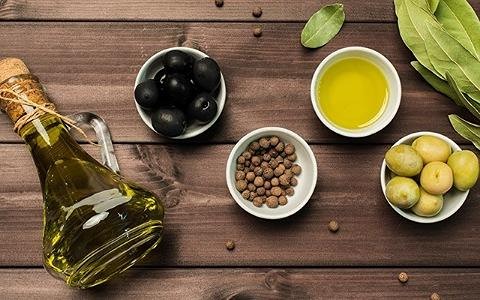 تصویر 5 از قیمت روغن زیتون بکر + خرید باور نکردنی