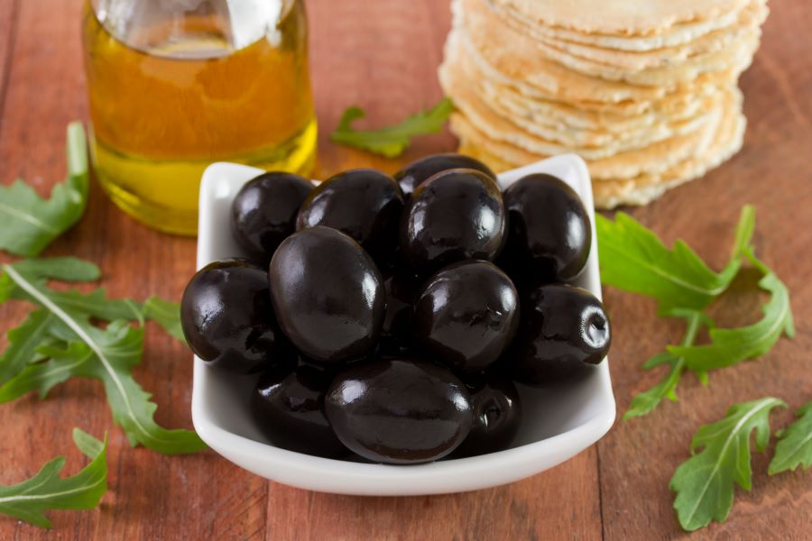 تصویر 2 از قیمت خرید روغن زیتون سیاه + فروش ویژه