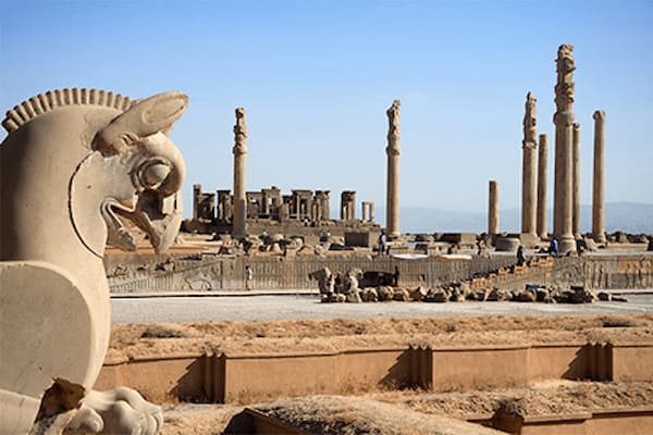 خرید گردشگری تاریخی