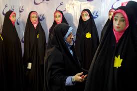 تصویر 3 از قیمت خرید چادر مجلسی آستیندار + فروش ویژه