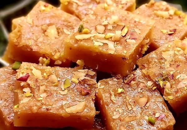 تصویر 1 از خرید و قیمت مسقطی انجیر با مغز گردو + فروش صادراتی