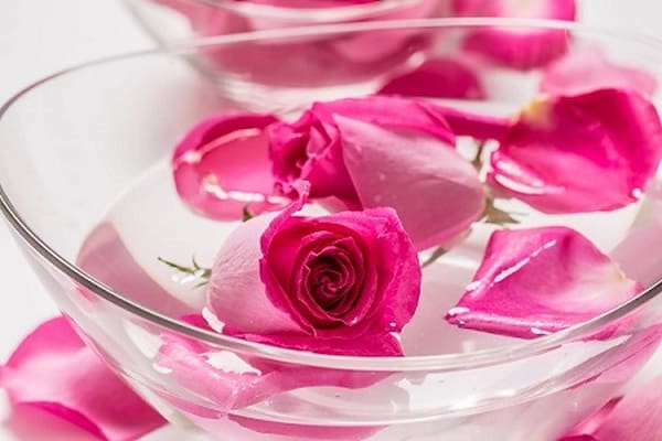 تصویر 3 از خرید و قیمت گلاب یک لیتری + فروش عمده