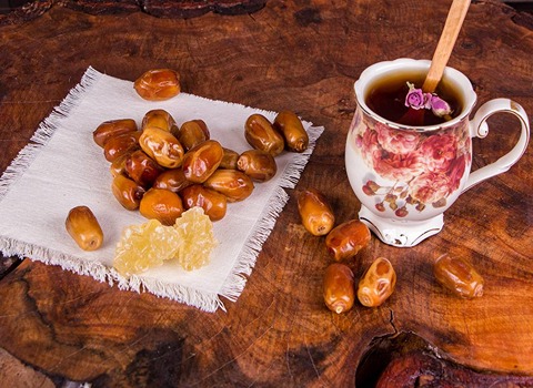 تصویر 1 از قیمت خرما زاهدی خشک + خرید باور نکردنی