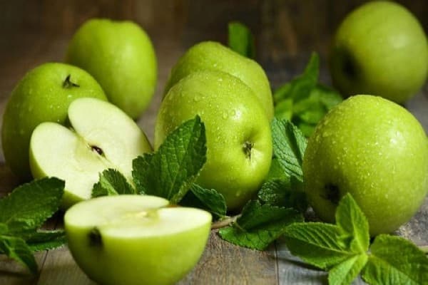 تصویر 3 از قیمت خرید سیب سبز ترش خارجی با فروش عمده