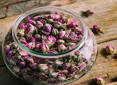قیمت خرید غنچه گل محمدی کیلویی + فروش ویژه