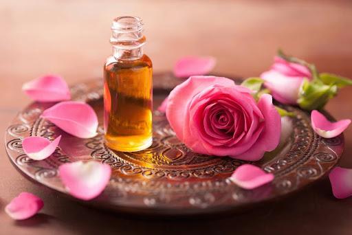 تصویر 5 از خرید و قیمت عرق گلاب زعفران + فروش عمده