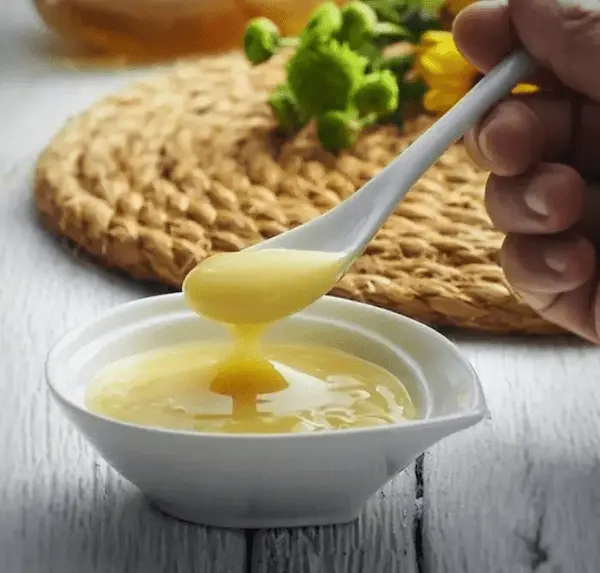 تصویر 5 از خرید ژل رویال طبیعی + قیمت فروش استثنایی