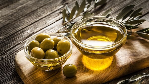 تصویر 2 از خرید روغن زیتون بکر بودار + قیمت فروش استثنایی