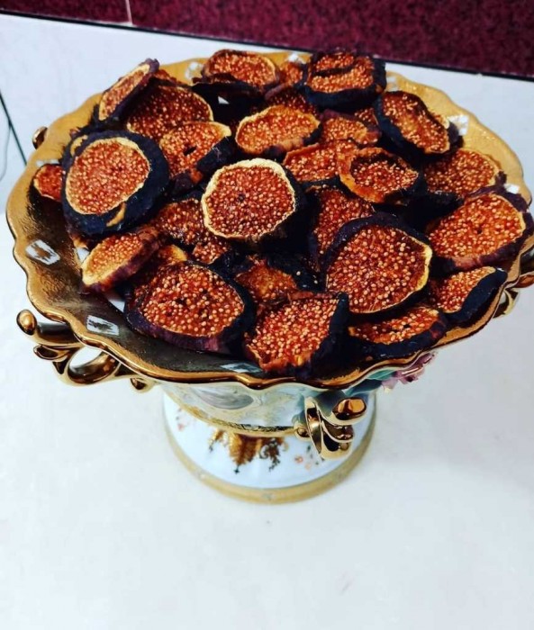تصویر 1 از قیمت انجیر خشک مشکی با فروش عمده