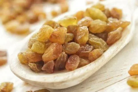 تصویر 5 از فروش استثنایی + قیمت مناسب کشمش سبز قلمی ممتاز