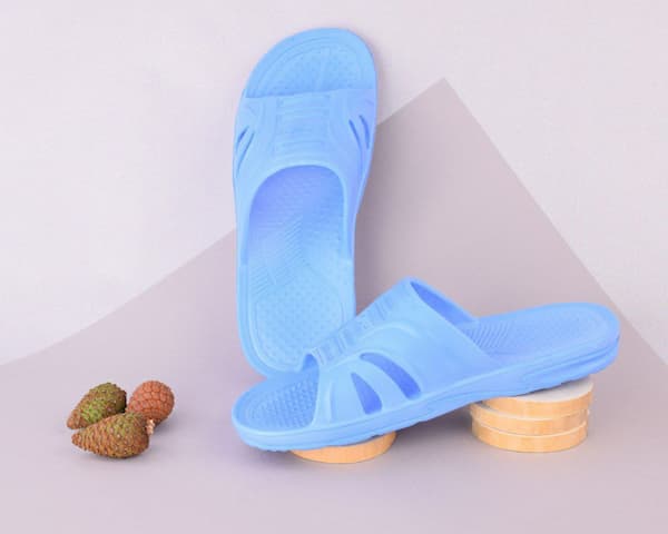 تصویر 4 از قیمت دمپایی حمام و دستشویی + خرید باور نکردنی