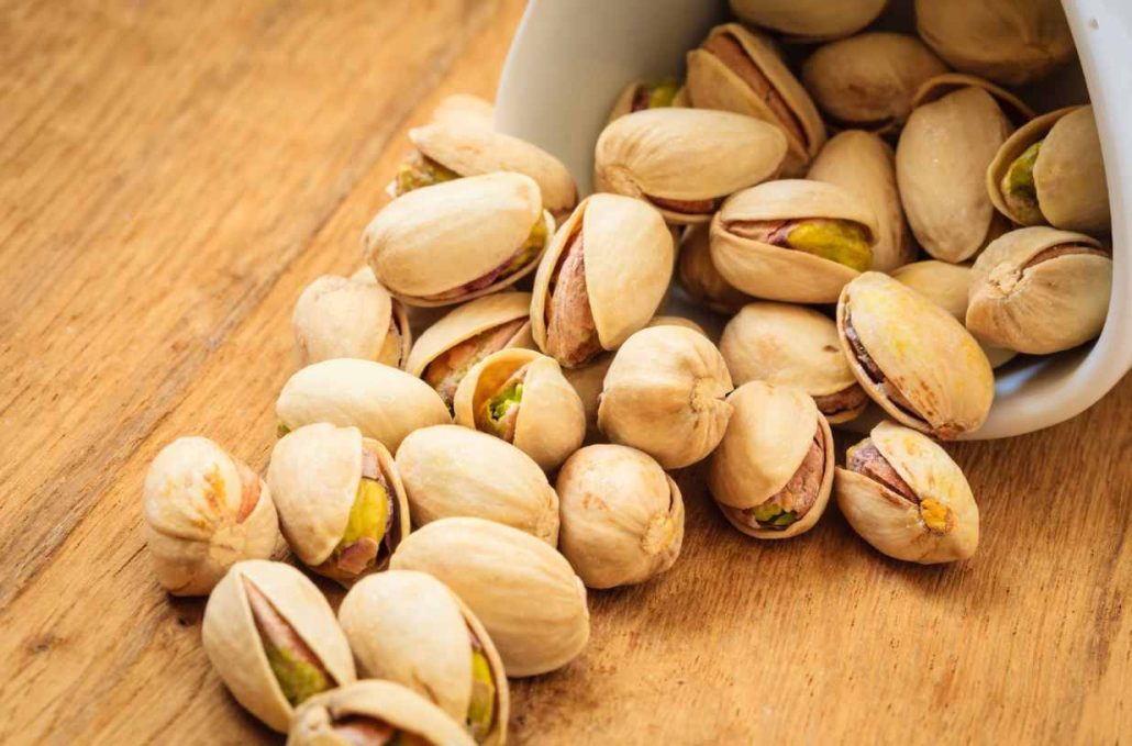 تصویر 4 از قیمت پسته شور زعفرانی با فروش ویژه