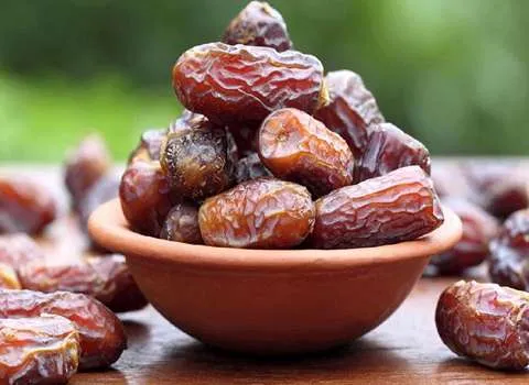 تصویر 4 از قیمت خرما قهوه ای خشک با کیفیت ارزان + خرید عمده
