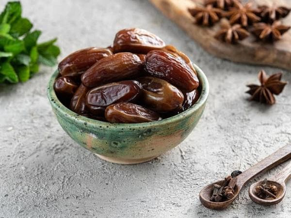 تصویر 5 از قیمت خرید خرما کبکاب  + فروش ویژه