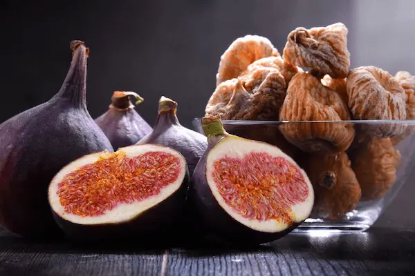 تصویر 4 از فروش انجیر خشک ترش + قیمت خرید به‌صرفه