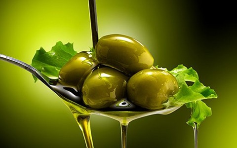 تصویر 3 از خرید روغن زیتون طارم زنجان + قیمت فروش استثنایی