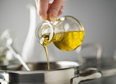 تصویر 2 از خرید روغن زیتون طارم زنجان + قیمت فروش استثنایی