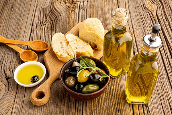 تصویر 1 از قیمت خرید روغن زیتون فرابکر رودبار عمده به صرفه و ارزان