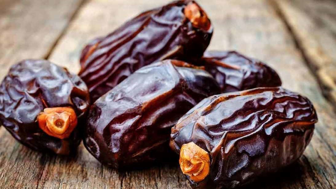 تصویر 4 از فروش خرما پیارم فله + قیمت خرید به صرفه