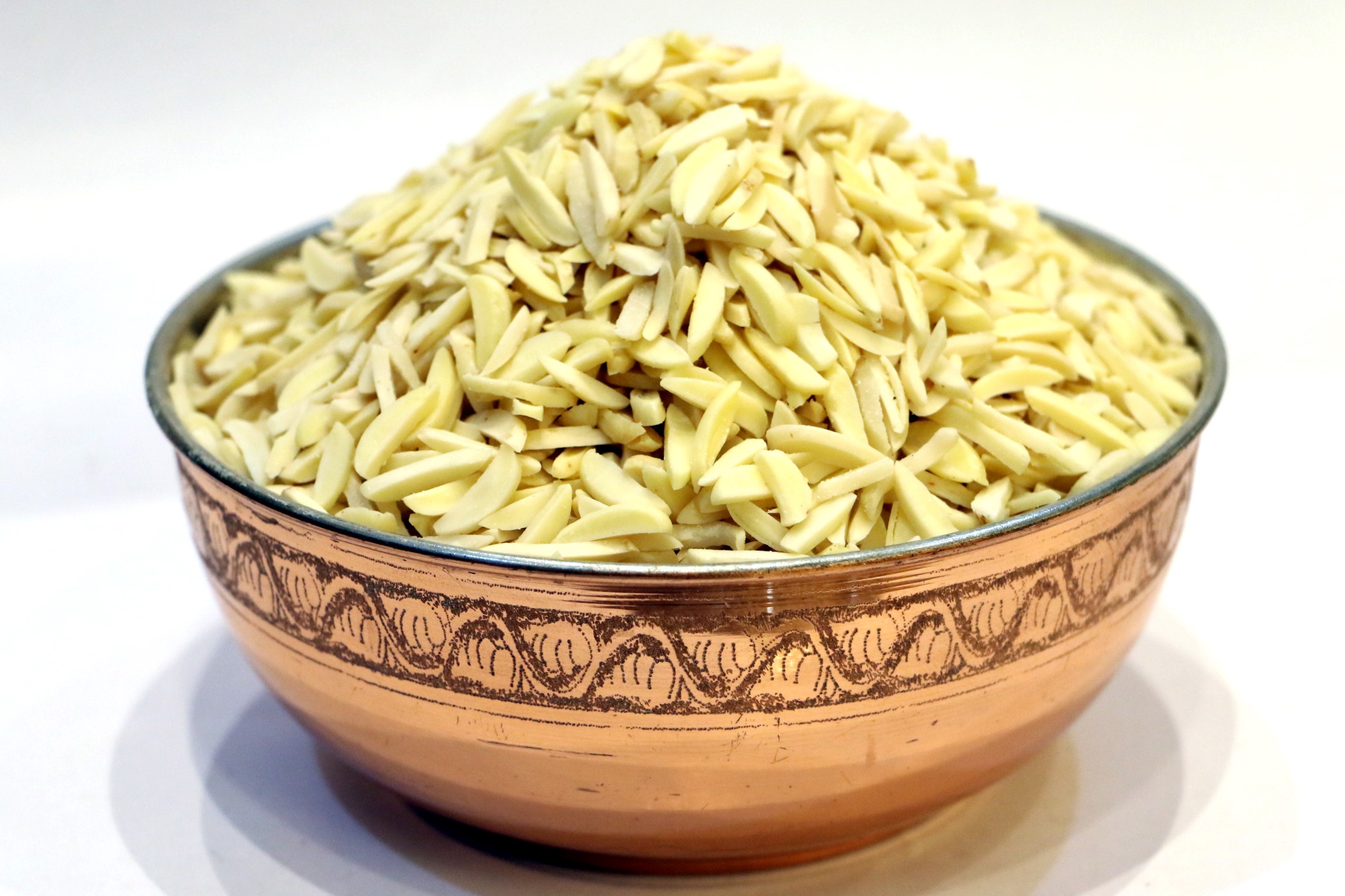 تصویر 4 از قیمت خرید خلال بادام درختی عمده به صرفه و ارزان