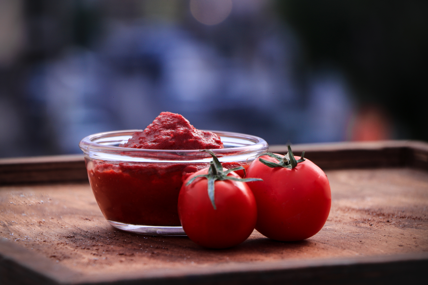 تصویر 1 از خرید رب گوجه فرنگی قرمز + قیمت فروش استثنایی