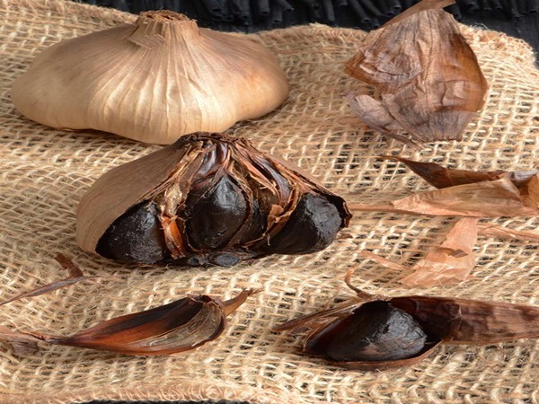 تصویر 5 از خرید سیر سیاه صادراتی + قیمت فروش استثنایی