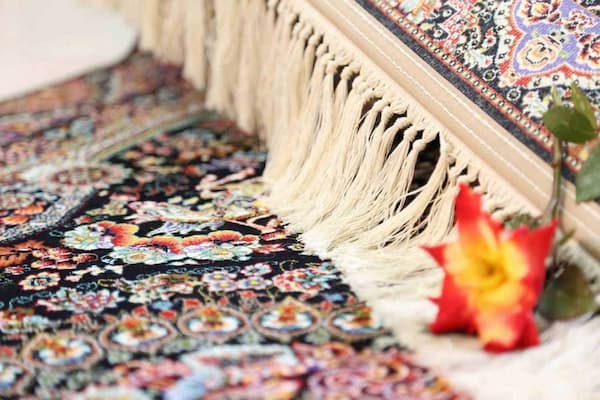 فروش قالی گل ابریشم