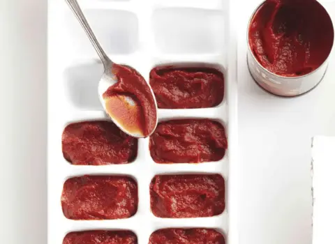 تصویر 1 از قیمت خرید رب گوجه کوچک مسافرتی + فروش ویژه