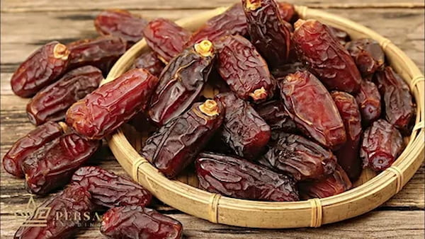 تصویر 5 از قیمت خرما زاهدی سیاه با کیفیت ارزان + خرید عمده