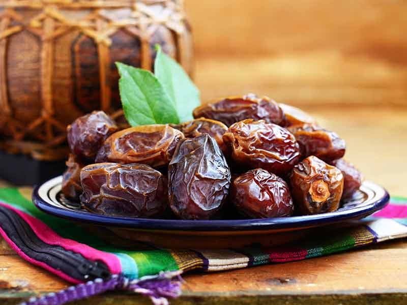 تصویر 2 از قیمت خرید خرما مضافتی یک کیلویی + فروش ویژه