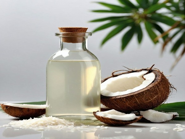 تصویر 1 از خرید و فروش روغن نارگیل موی فر با شرایط فوق العاده