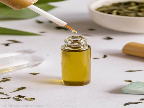 تصویر 4 از قیمت روغن کرچک مژه + خرید باور نکردنی