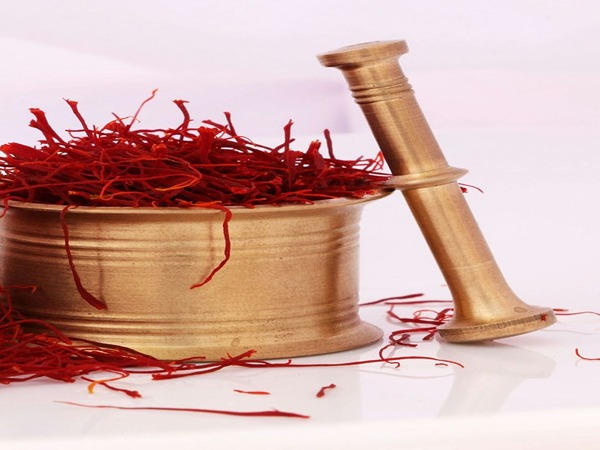 تصویر 1 از قیمت خرید زعفران فله ای صادراتی با فروش عمده