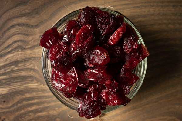 تصویر 1 از قیمت میوه ذغال اخته خشک + خرید باور نکردنی