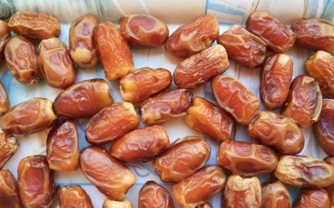 تصویر 5 از قیمت خرما خاصویی صادراتی با کیفیت ارزان + خرید عمده