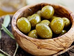 تصویر 2 از قیمت خرید زیتون سبز رسیده + فروش ویژه