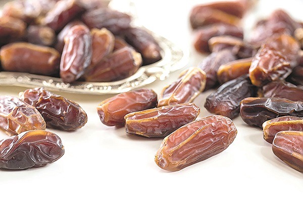 تصویر 3 از خرید خرما پیارم درجه یک صادراتی + قیمت فروش استثنایی
