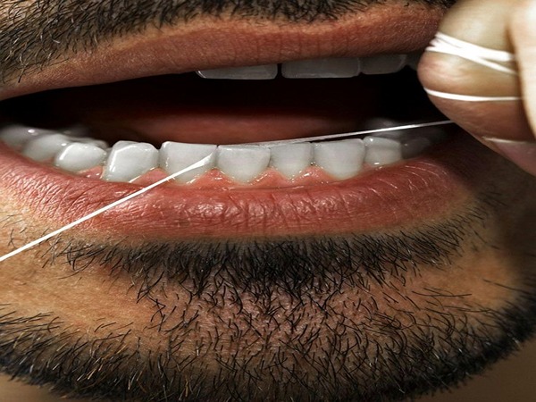 تصویر 4 از قیمت نخ دندان دسته دار ارتودنسی + خرید باور نکردنی