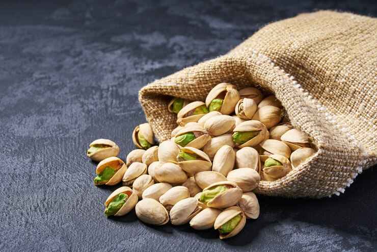 تصویر 4 از خرید پسته احمد آقایی ممتاز + قیمت فروش استثنایی