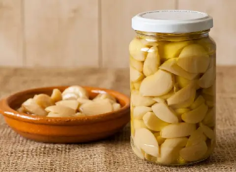 تصویر 3 از فروش سیر ترشی هفت ساله + قیمت خرید به صرفه
