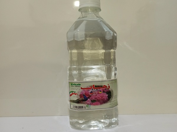 تصویر 3 از قیمت گلاب یک لیتری با کیفیت ارزان + خرید عمده