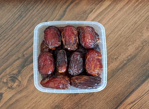 تصویر 1 از قیمت خرید خرما مجول دزفول + فروش ویژه