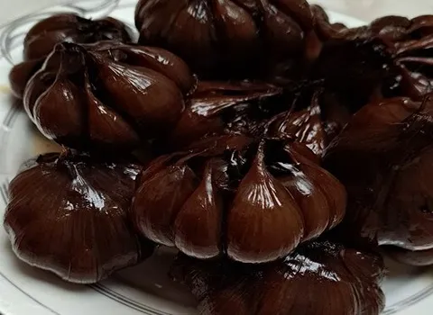 تصویر 1 از قیمت ترشی سیر ساده با کیفیت ارزان + خرید عمده