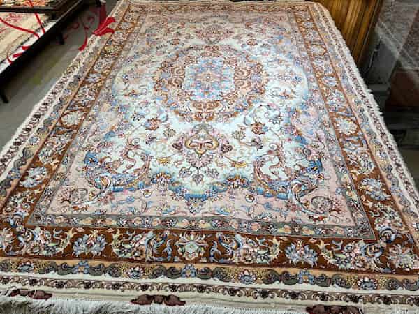تصویر 2 از خرید جدیدترین انواع قالی طرح نوین فر تبریز