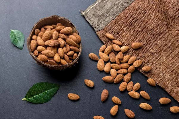 تصویر 5 از خرید و فروش مغز بادام سنگی درشت با شرایط فوق العاده