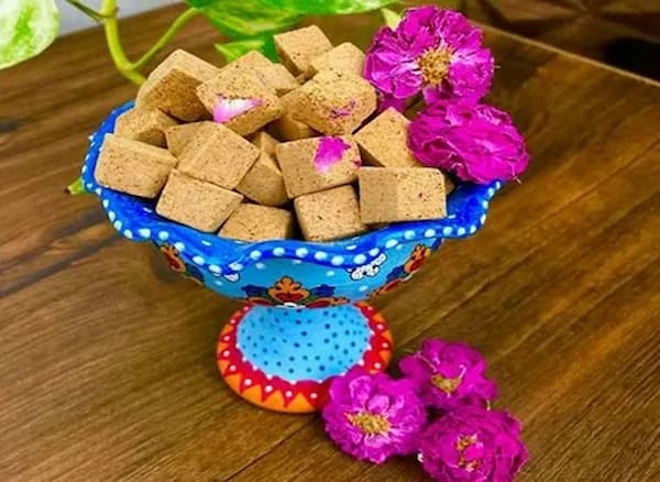 تصویر 4 از قیمت خرید حبه عناب گل محمدی + فروش ویژه