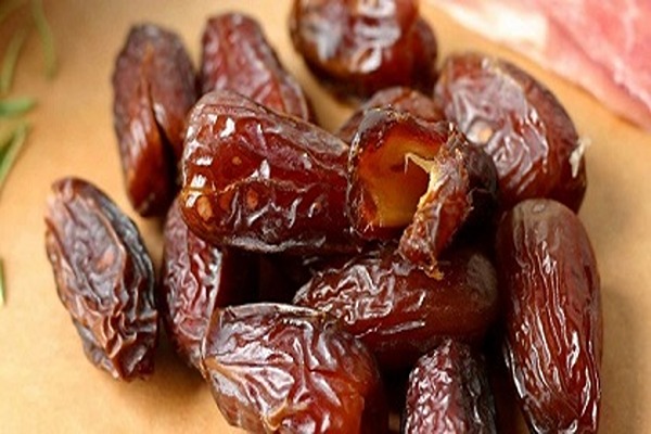 تصویر 5 از قیمت خرما پیارم کیلویی + خرید باور نکردنی