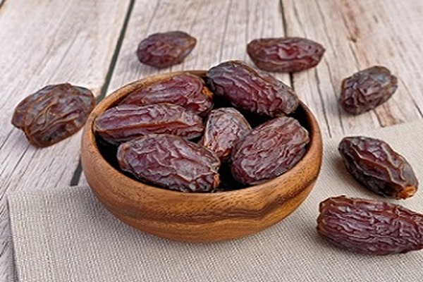 تصویر 4 از قیمت خرما پیارم کیلویی + خرید باور نکردنی