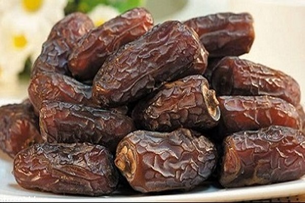 تصویر 1 از خرید و قیمت خرما پیارم کله چین + فروش عمده